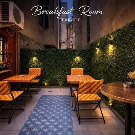 Istanberry - Joker Corner Two-bedroom